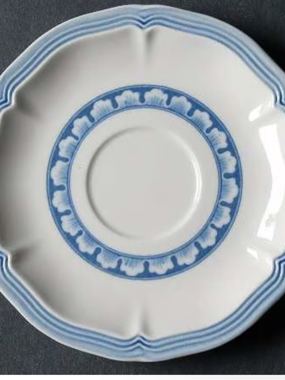Villeroy & Boch Casa Azul Blue & White Scalloped Saucers - Set of 4